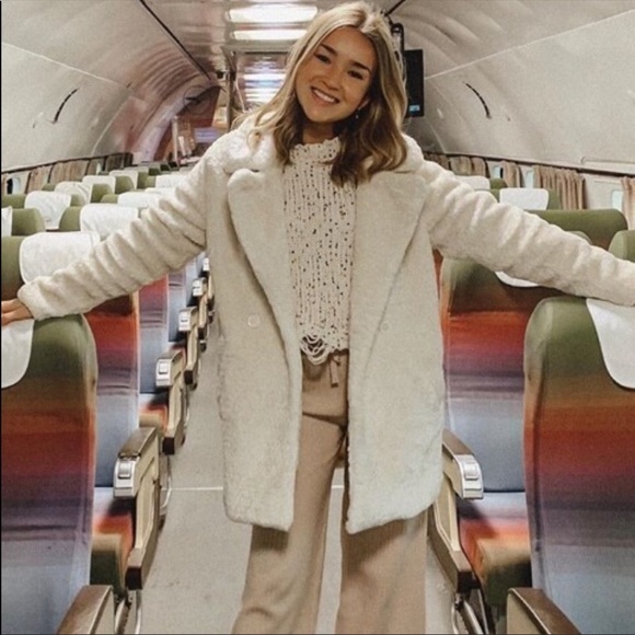 Colorful Soft Crop Sweater - Picture 4 of 4